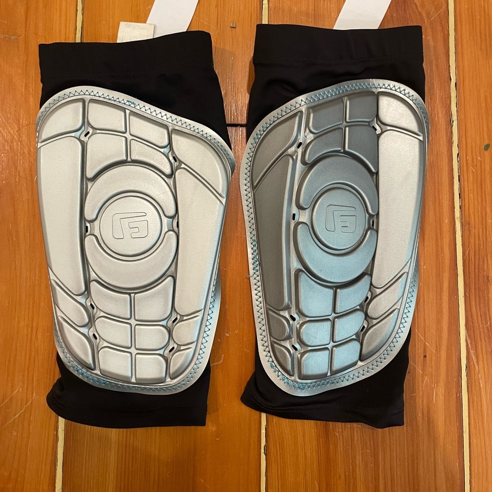 G-Form Pro-S Elite Shin Guards